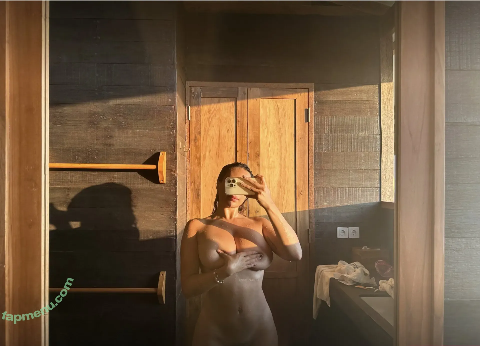 toni-camille nude photo #0061 (tonicamillelink / tonicamillexo)