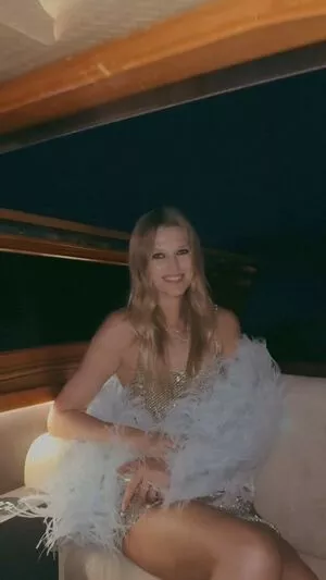 Toni Garrn / tonigarrn nude photo #0452