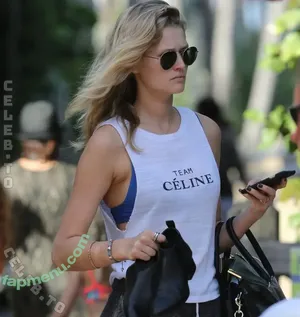 Toni Garrn / tonigarrn nude photo #0688