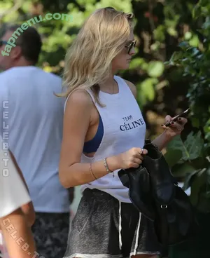 Toni Garrn / tonigarrn nude photo #0689