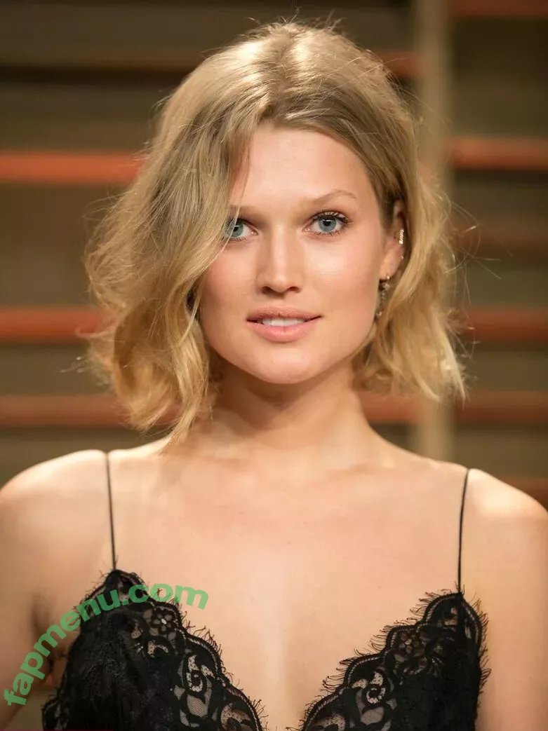 Toni Garrn nude photo #0003 (tonigarrn)