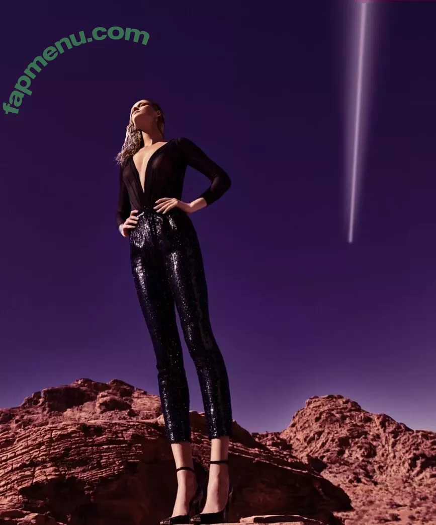 Toni Garrn nude photo #0163 (tonigarrn)