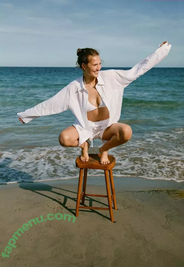 Toni Garrn nude photo #0364 (tonigarrn)