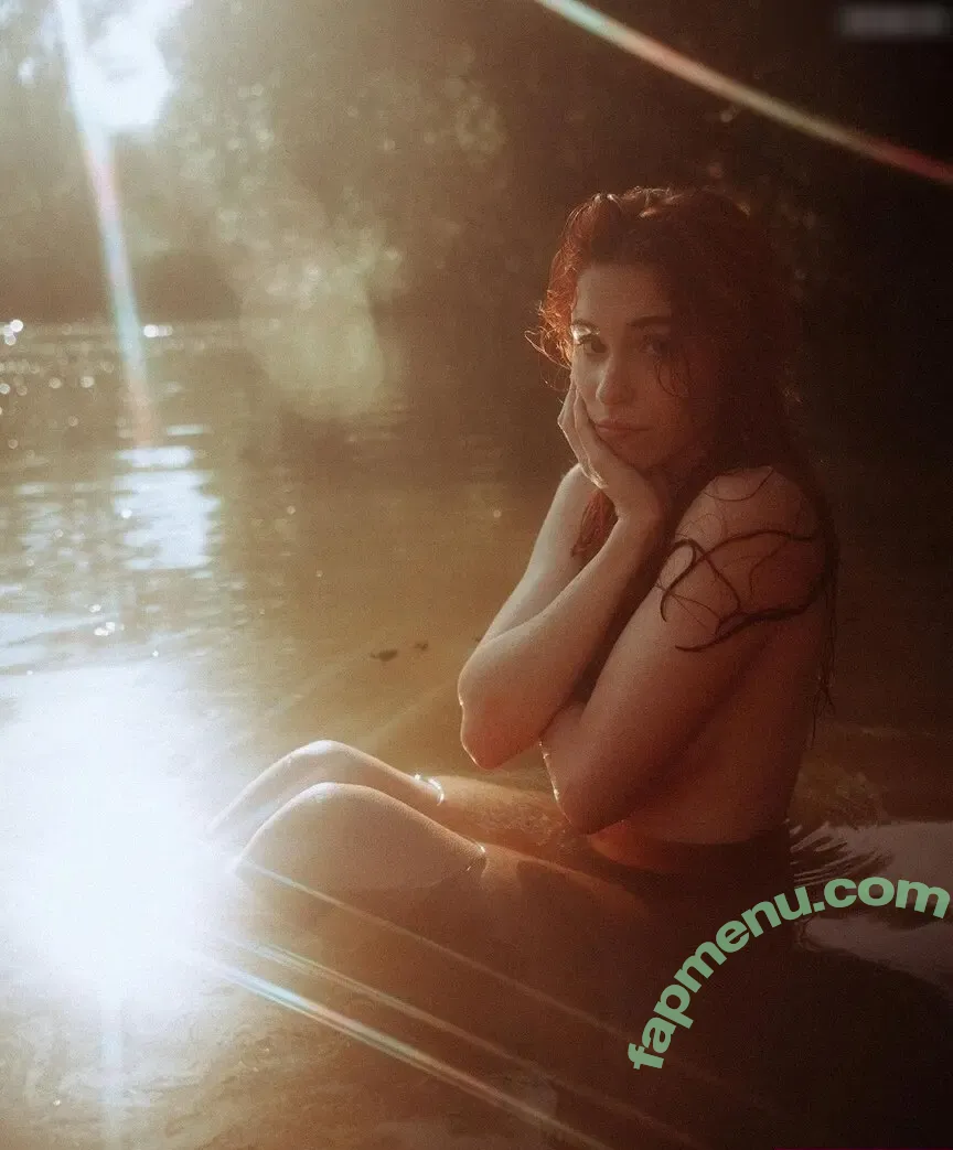 Tonia Goldmann nude photo #0026 (Toniasdiary)