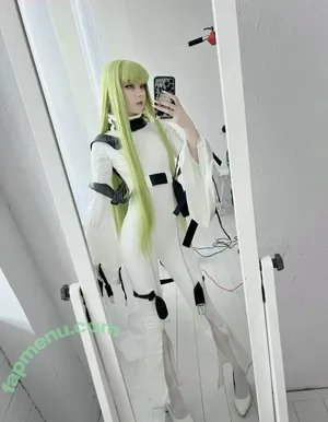Tontsacu.ra / tontsacura nude photo #0002