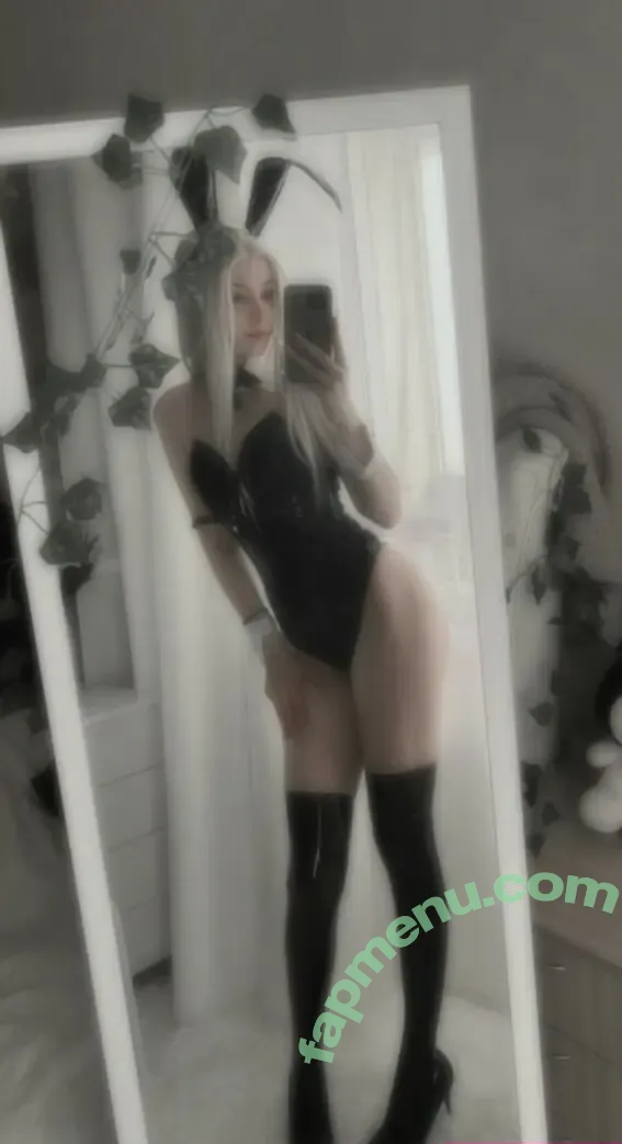 Tontsacu.ra nude photo #0013 (tontsacura)