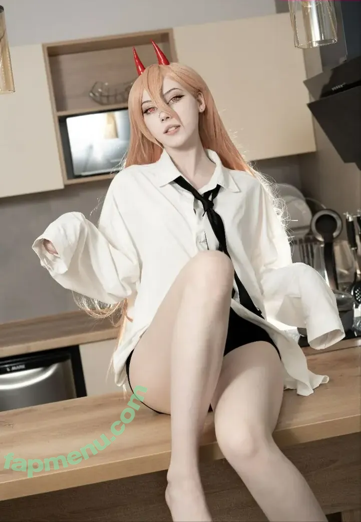 Tontsacu.ra nude photo #0038 (tontsacura)