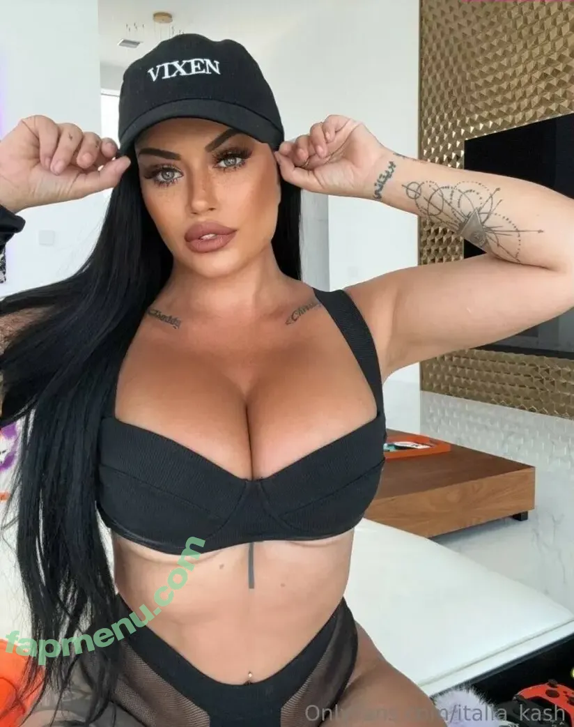 Toochi Kash nude photo #0112 (Italia Kash / italia_kash / toochi_kash)