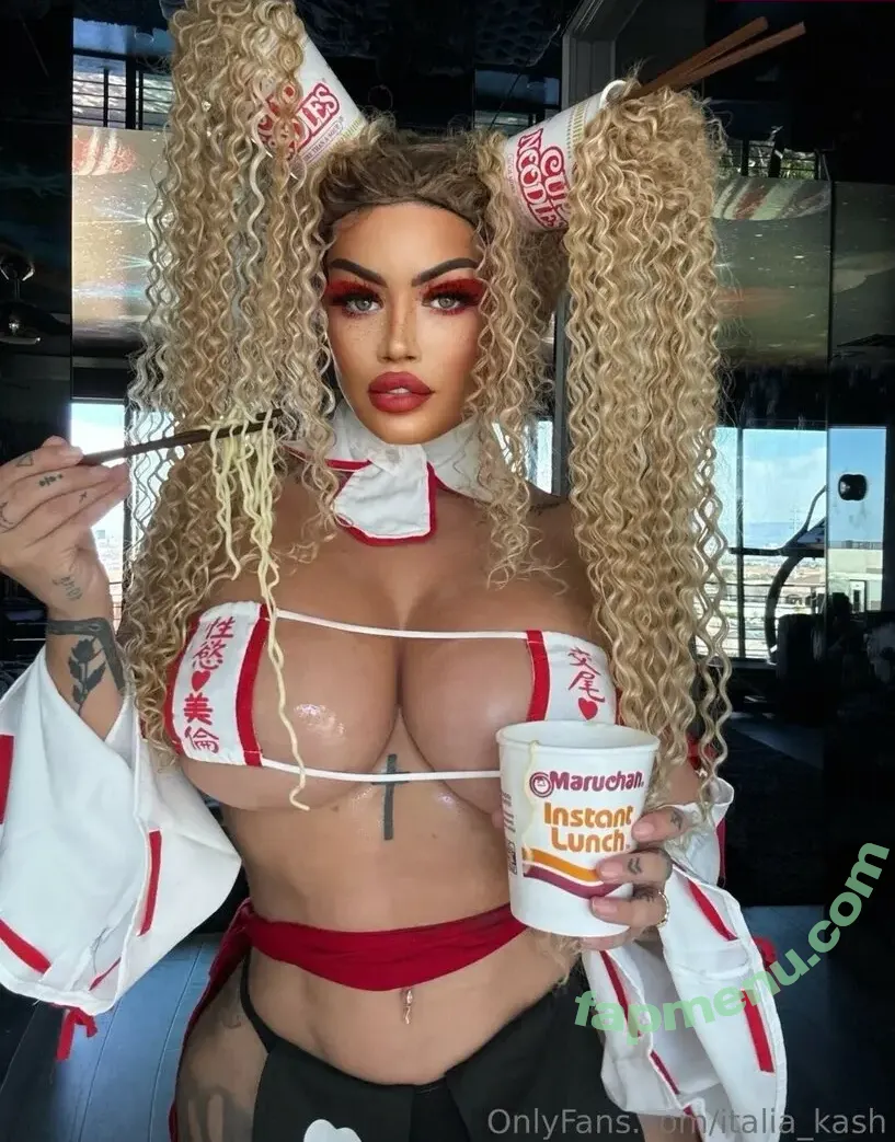 Toochi Kash nude photo #0123 (Italia Kash / italia_kash / toochi_kash)