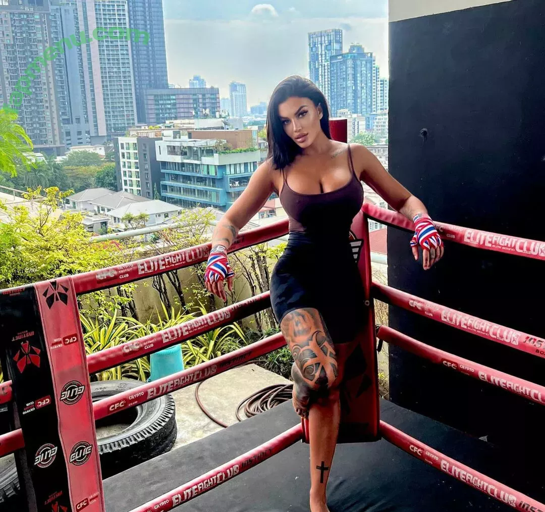 toochis_world nude photo #0003 (toochis_world)