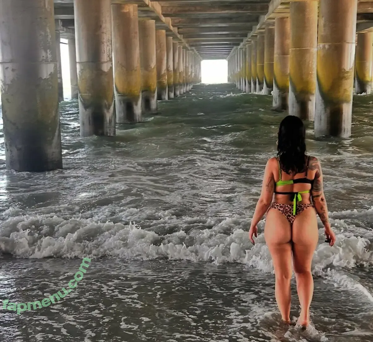 toodlesgalorexo nude photo #0003 (chloeroselucci)