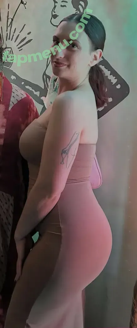 toodlesgalorexo nude photo #0024 (chloeroselucci)