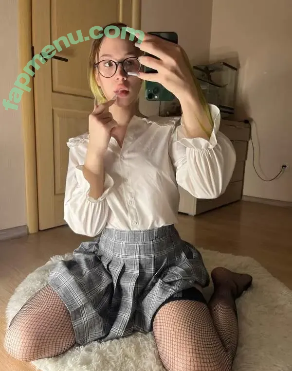 toomanypeaches nude photo #0031 (toomanyts)