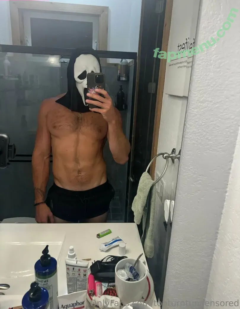 tooturntuncensored nude photo #0018 (tooturnttony)