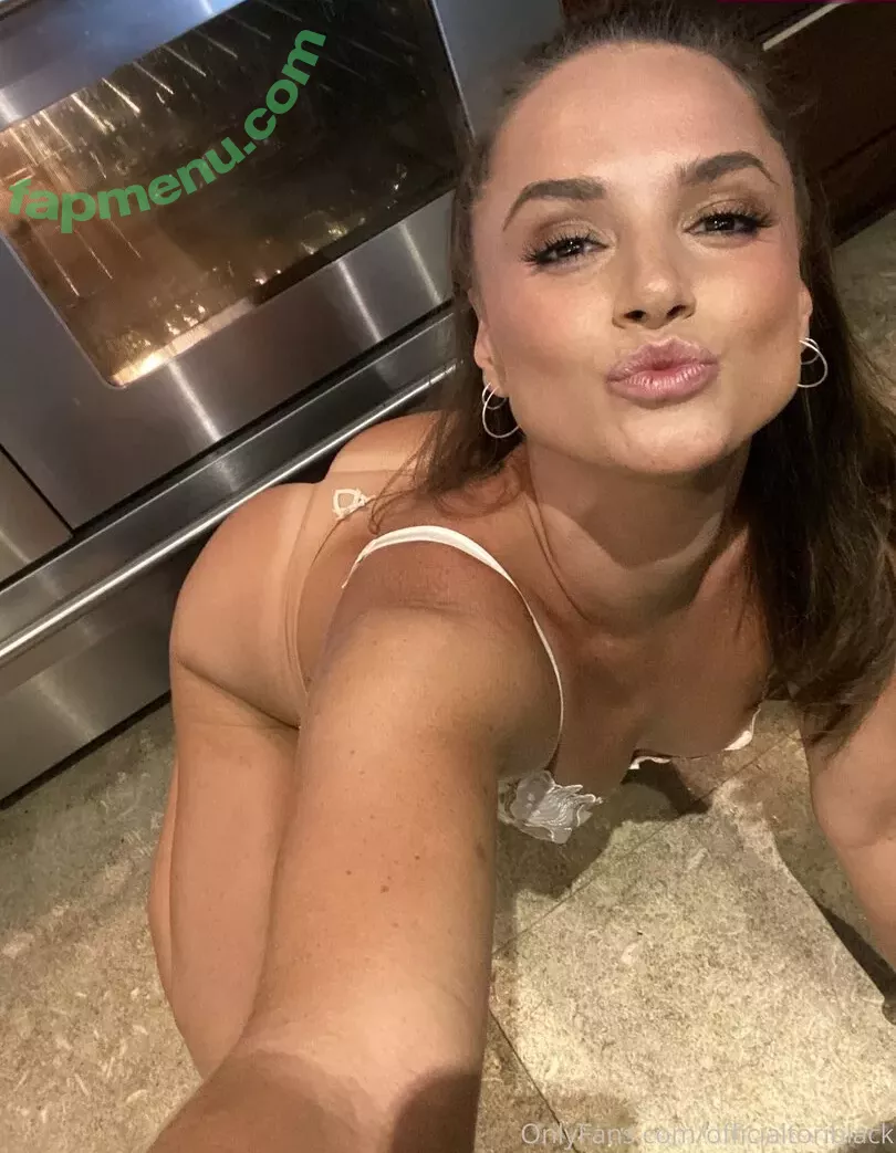 Tori Black nude photo #1834 (HollyRandall / misstoriblack / officialtoriblack / toriblackofficial_)