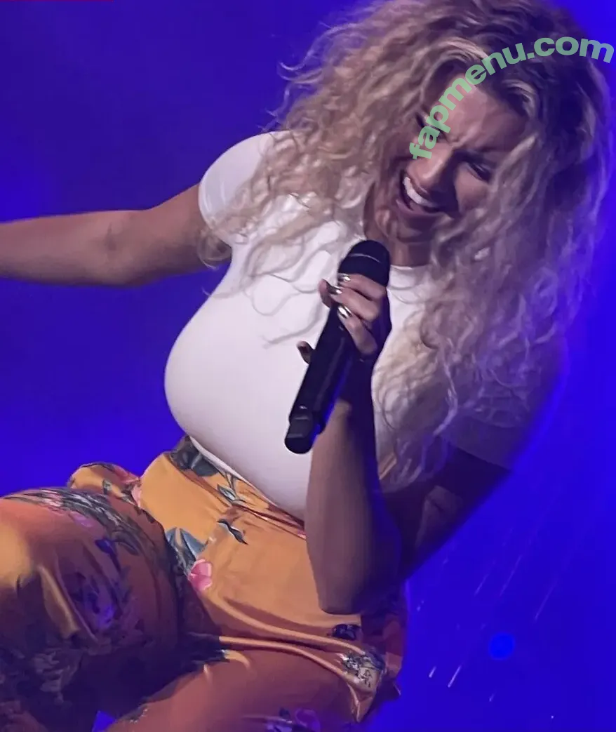 Tori Kelly nude photo #0020 (torikelly)