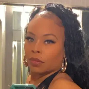 toria1nonly / thickaronie_monroe nude photo #0010