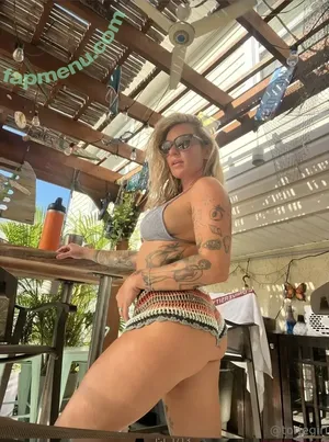 Torie Suicide / mermaidtorie / thattoriegirl / toriestoes / toriesuicide nude photo #0474