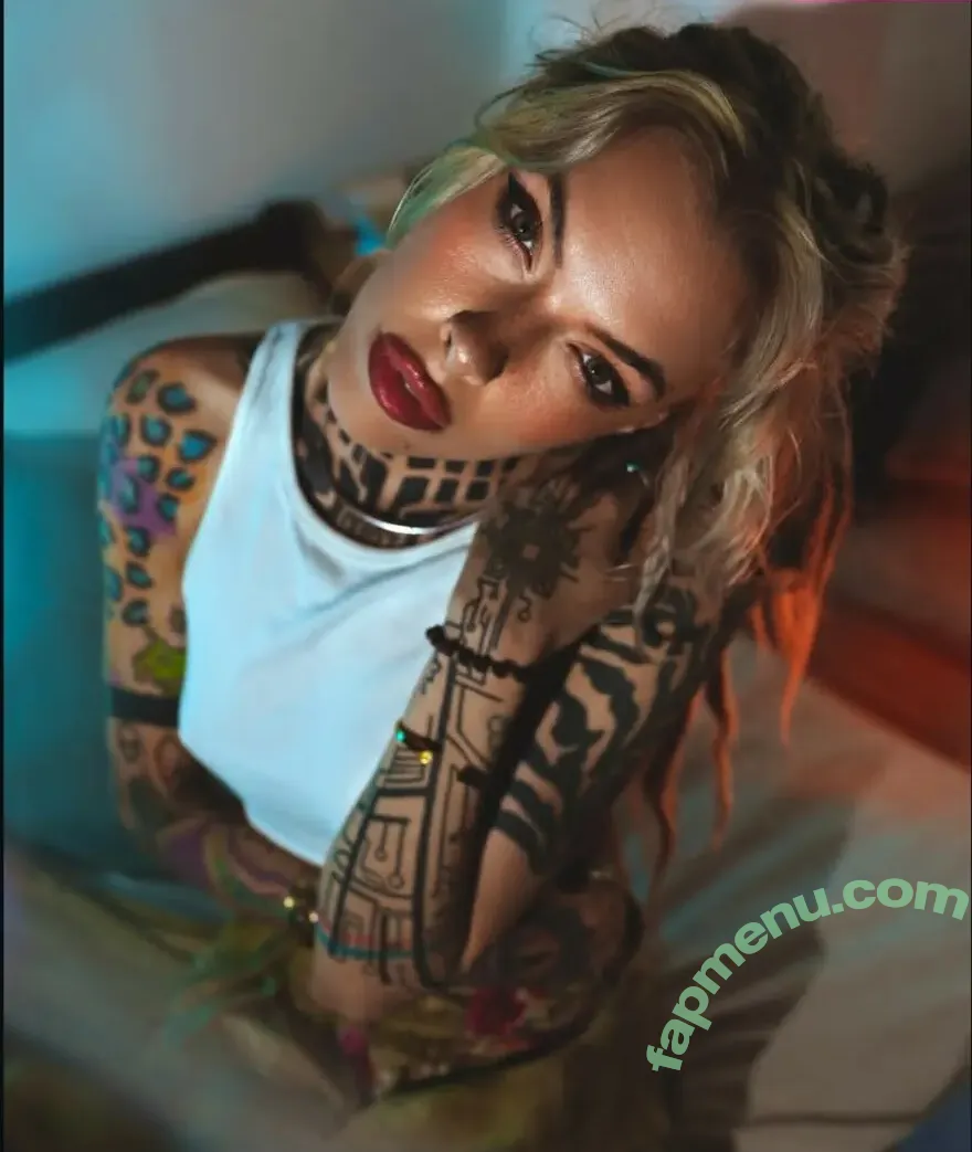 Torierobot nude photo #0113 (Torierobot)