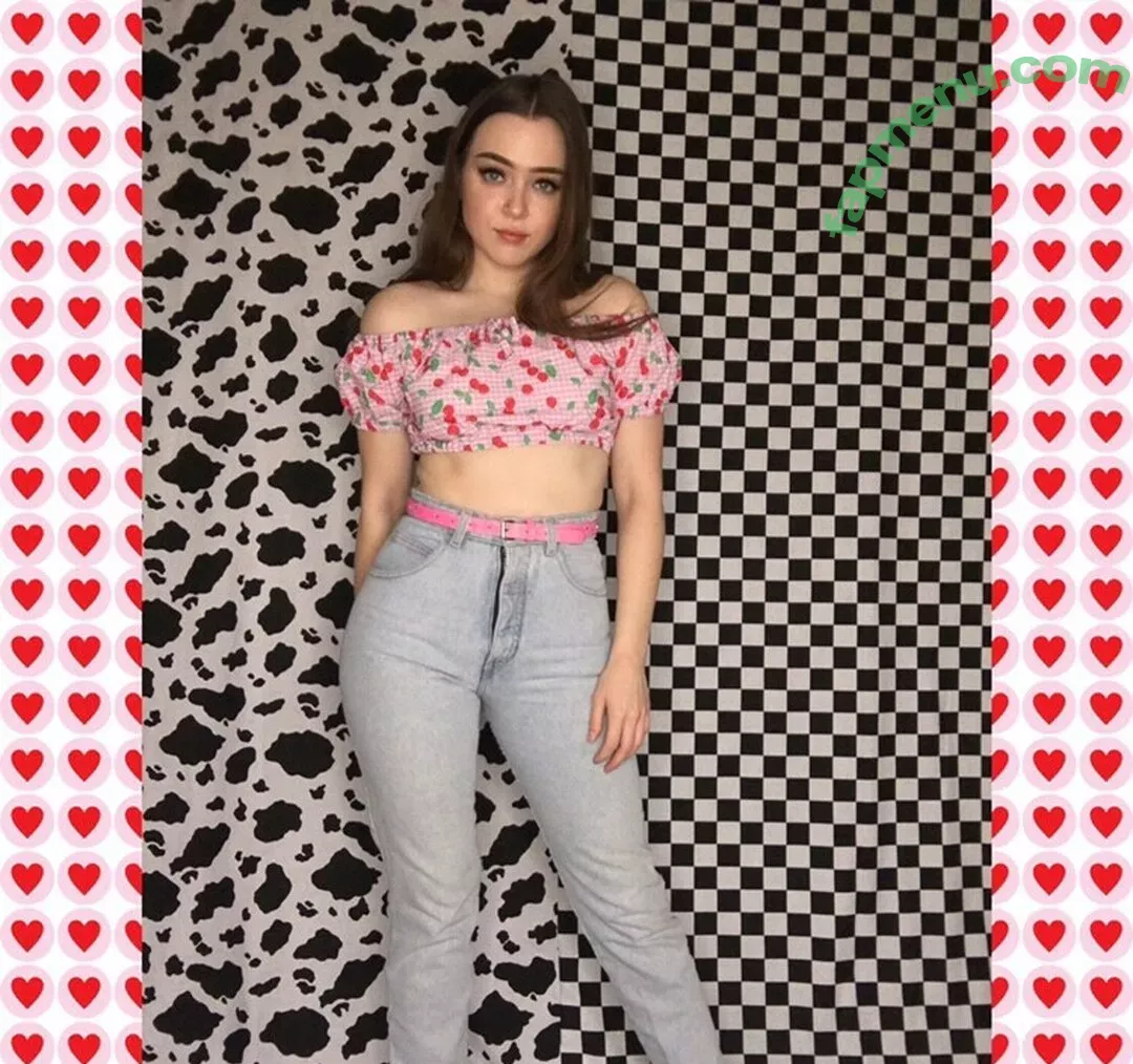 torijayeaglestone nude photo #0044 (Depop / torijayeaglestonex)