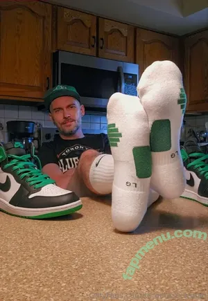 torontosocksean / torontosofficial nude photo #0002