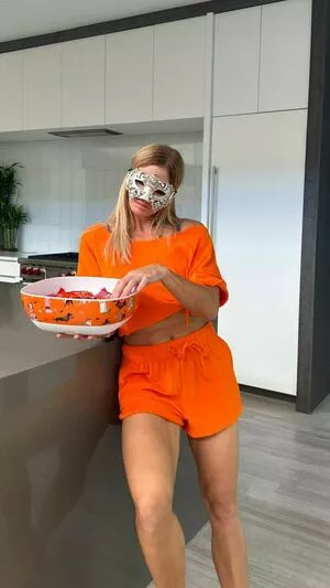 Torrie Wilson / Torrie11 / torriewilson nude photo #1953