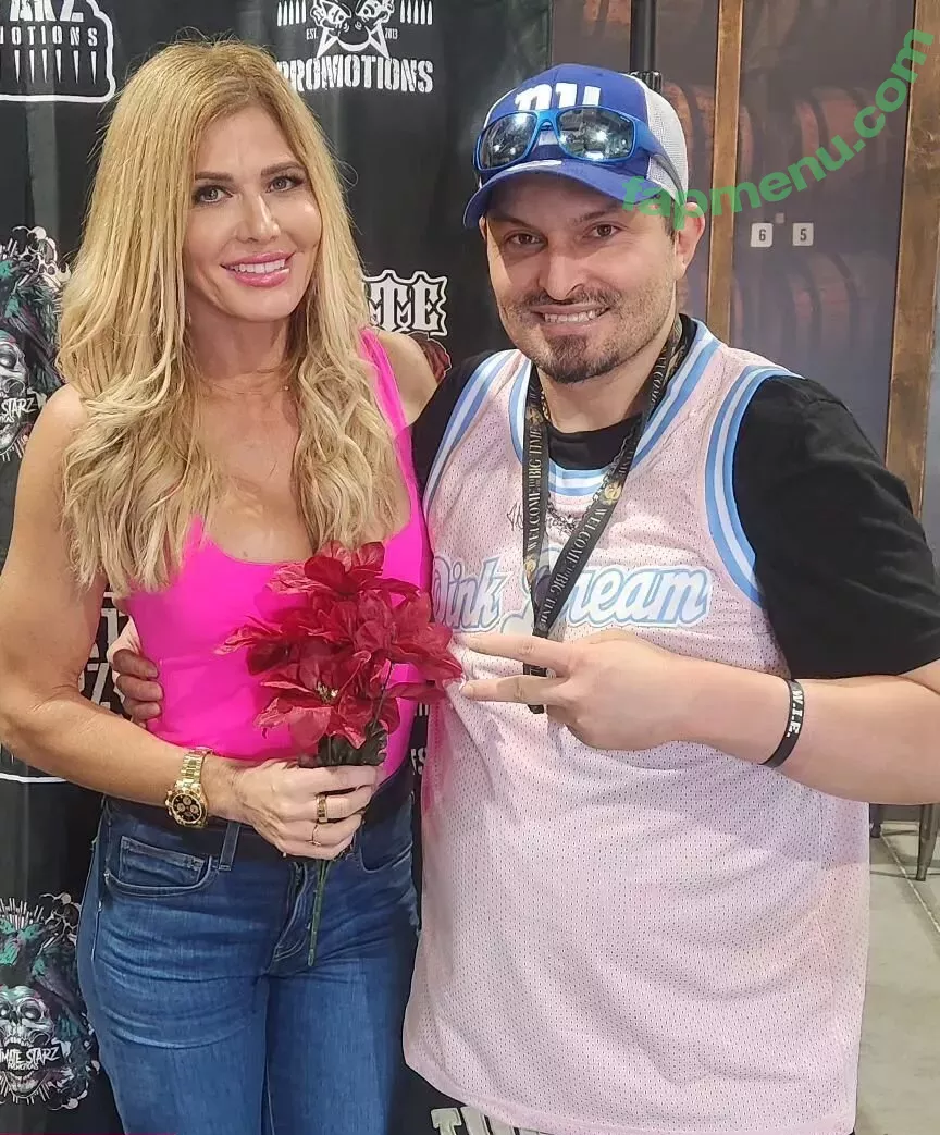 Torrie Wilson nude photo #1947 (Torrie11 / torriewilson)