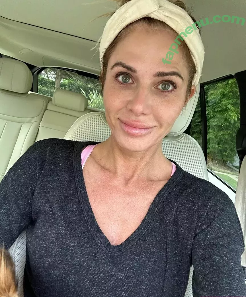 Torrie Wilson nude photo #1965 (Torrie11 / torriewilson)