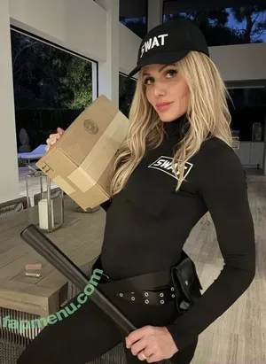 Torrie Wilson / Torrie11 / torriewilson nude photo #2964