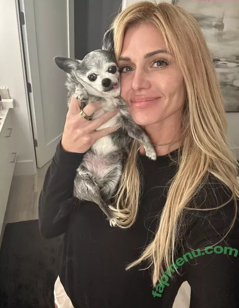 Torrie Wilson nude photo #2053 (Torrie11 / torriewilson)