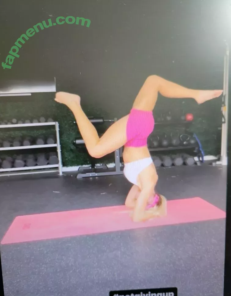 Torrie Wilson nude photo #2067 (Torrie11 / torriewilson)