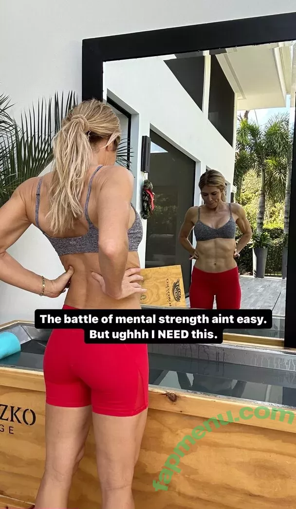 Torrie Wilson nude photo #2096 (Torrie11 / torriewilson)