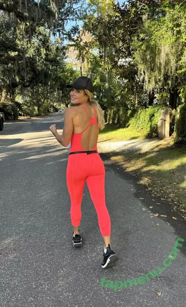 Torrie Wilson nude photo #2112 (Torrie11 / torriewilson)