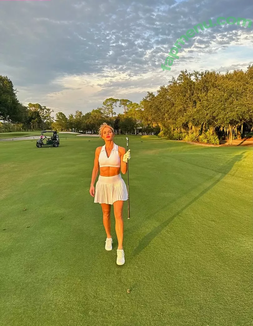 Torrie Wilson nude photo #2162 (Torrie11 / torriewilson)