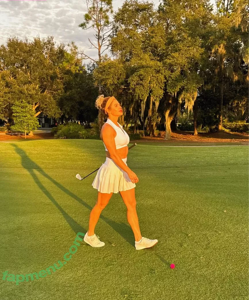 Torrie Wilson nude photo #2164 (Torrie11 / torriewilson)