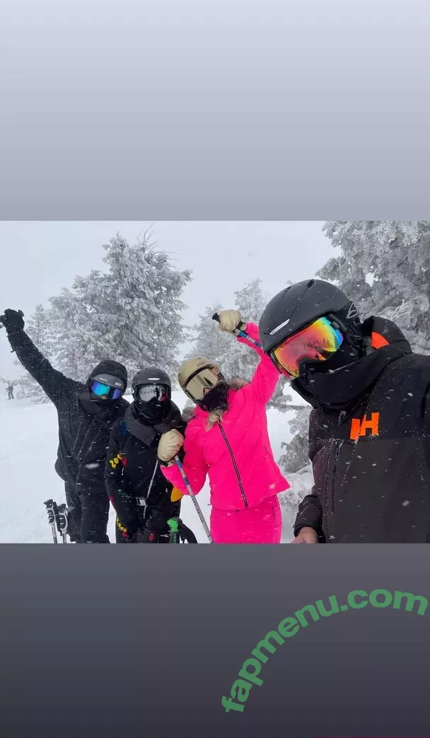 Torrie Wilson nude photo #2186 (Torrie11 / torriewilson)