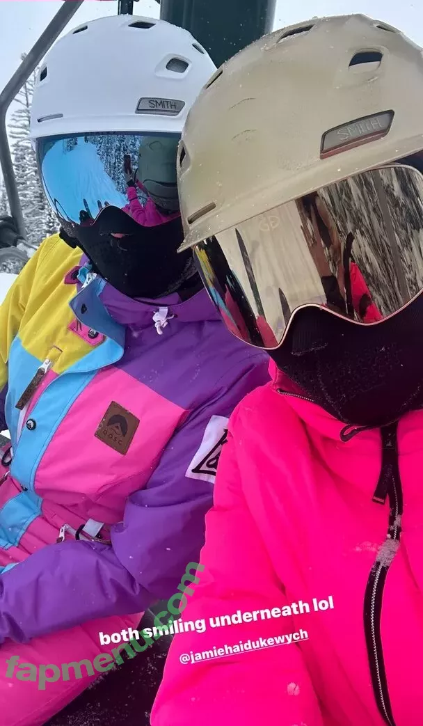 Torrie Wilson nude photo #2187 (Torrie11 / torriewilson)