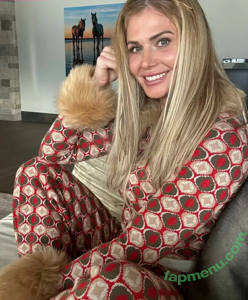 Torrie Wilson nude photo #2215 (Torrie11 / torriewilson)