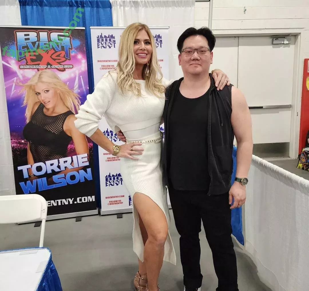 Torrie Wilson nude photo #2244 (Torrie11 / torriewilson)