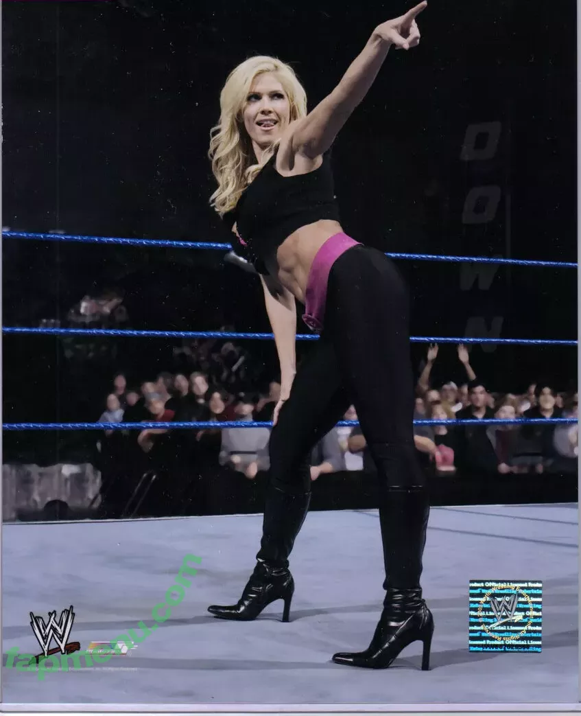 Torrie Wilson nude photo #2411 (Torrie11 / torriewilson)