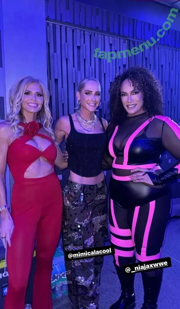 Torrie Wilson nude photo #2482 (Torrie11 / torriewilson)