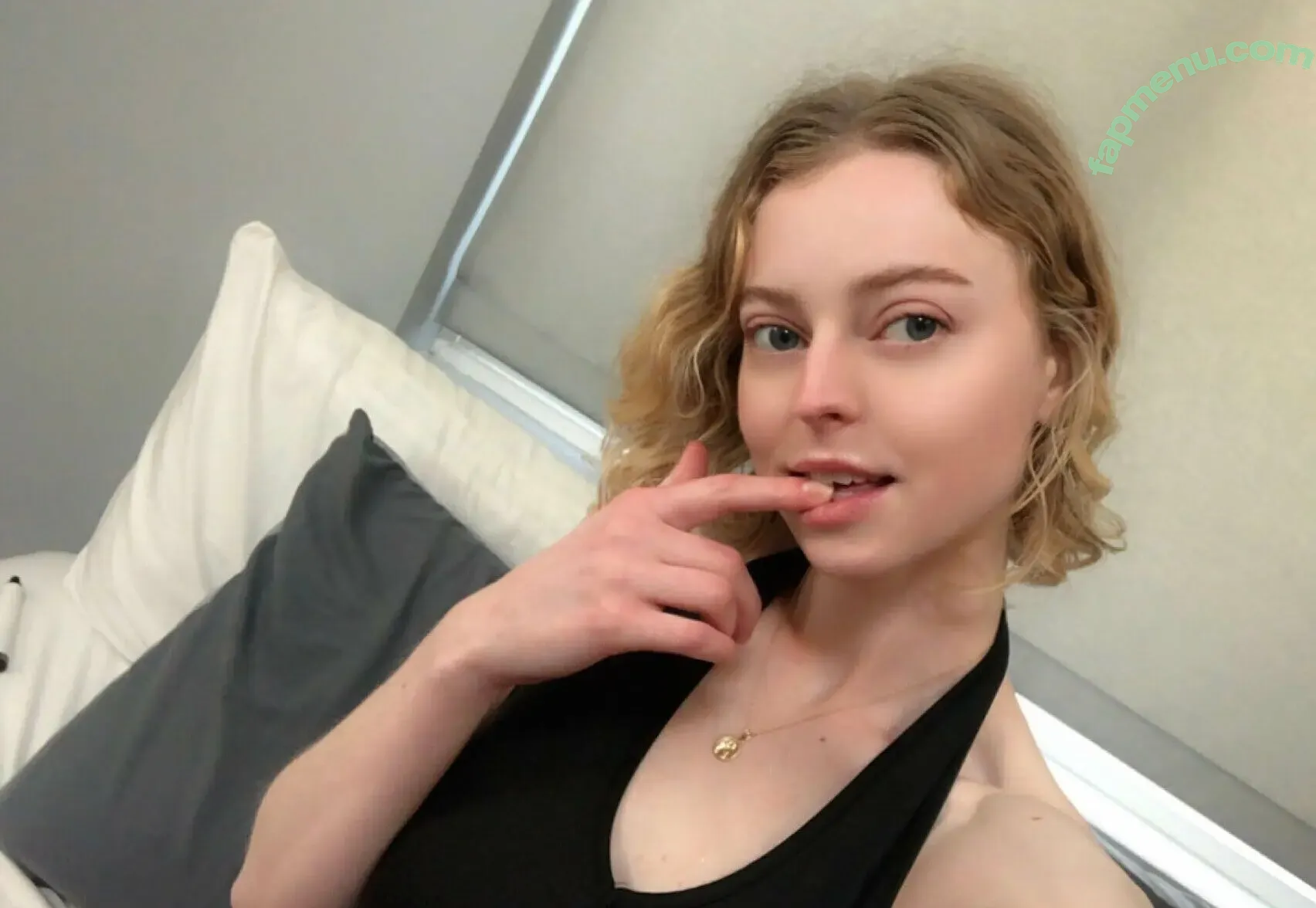 touchedbyfae nude photo #0041 (touchedbyfae)