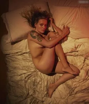 Tove Lo / cupfullofinsanity / tovelo nude photo #0482