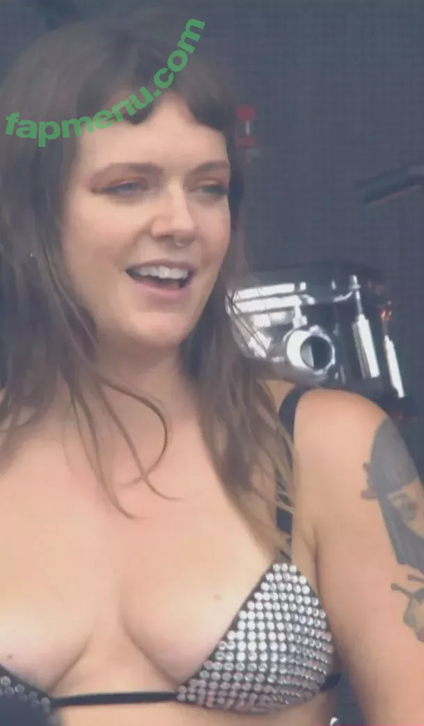 Tove Lo nude photo #0170 (cupfullofinsanity / tovelo)