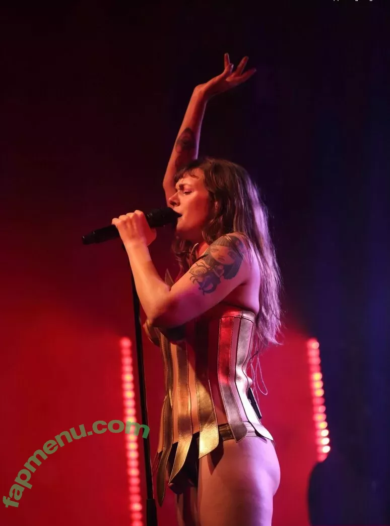 Tove Lo nude photo #0277 (cupfullofinsanity / tovelo)