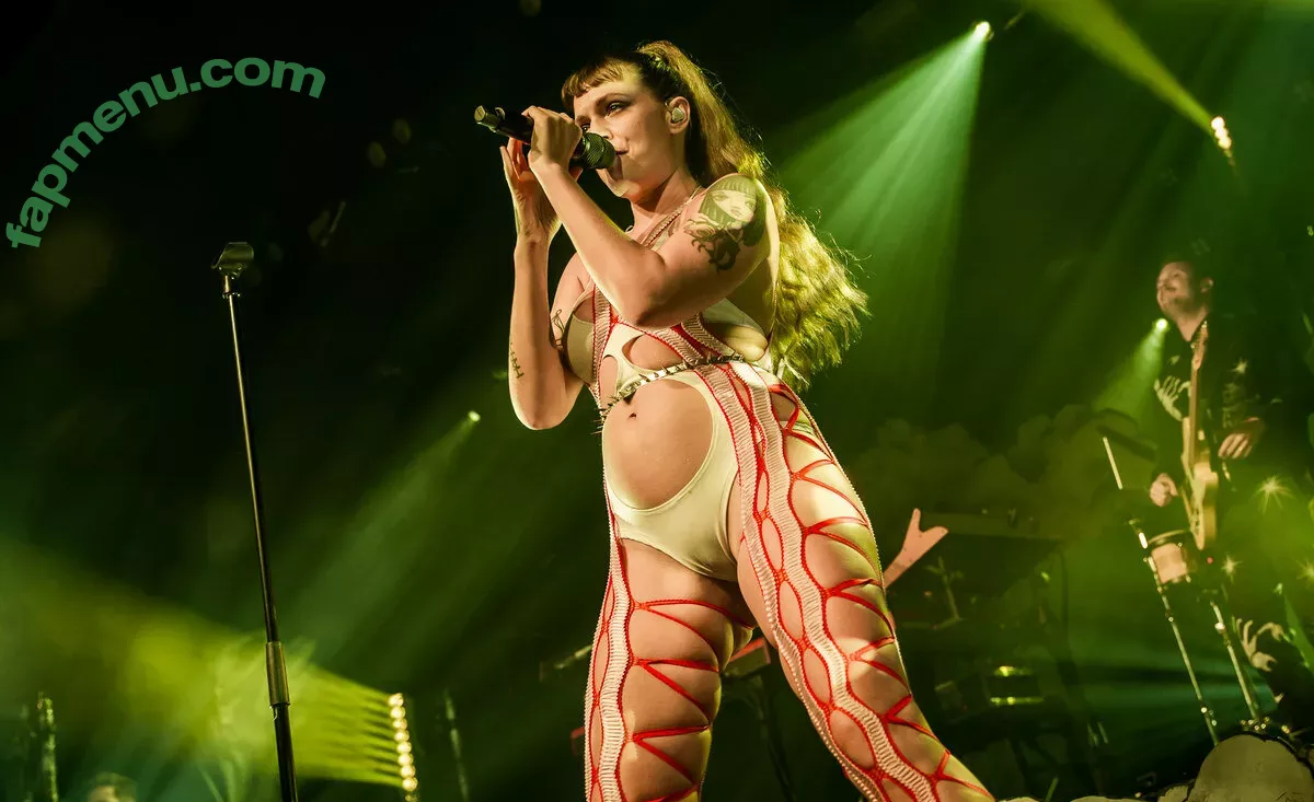 Tove Lo nude photo #0365 (cupfullofinsanity / tovelo)