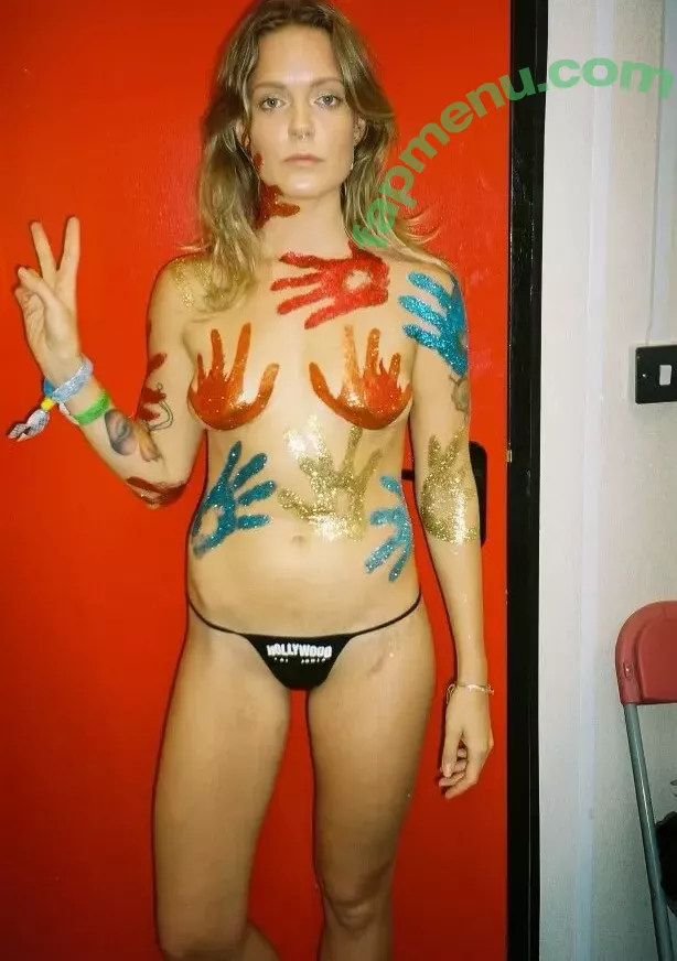 Tove Lo nude photo #0471 (cupfullofinsanity / tovelo)