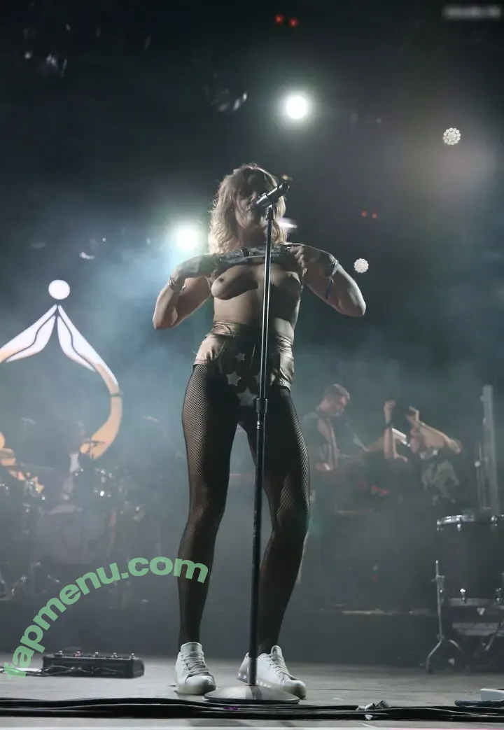 Tove Lo nude photo #0574 (cupfullofinsanity / tovelo)