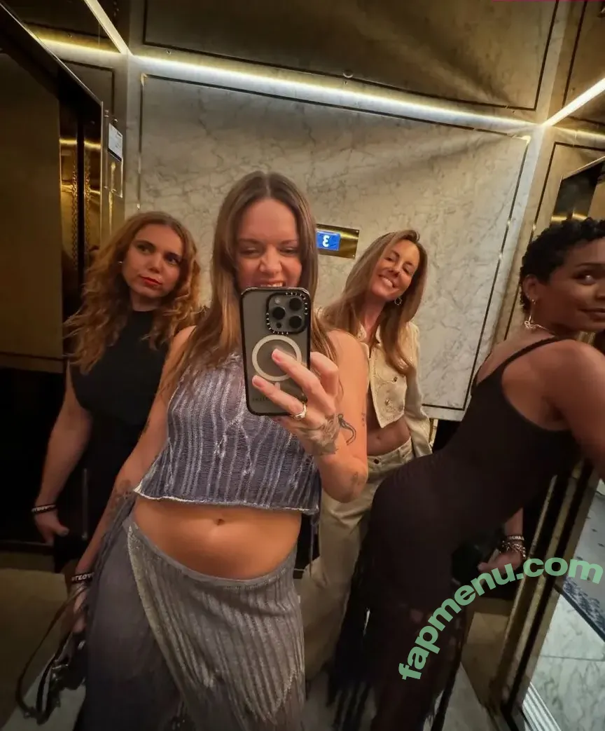 Tove Lo nude photo #0614 (cupfullofinsanity / tovelo)