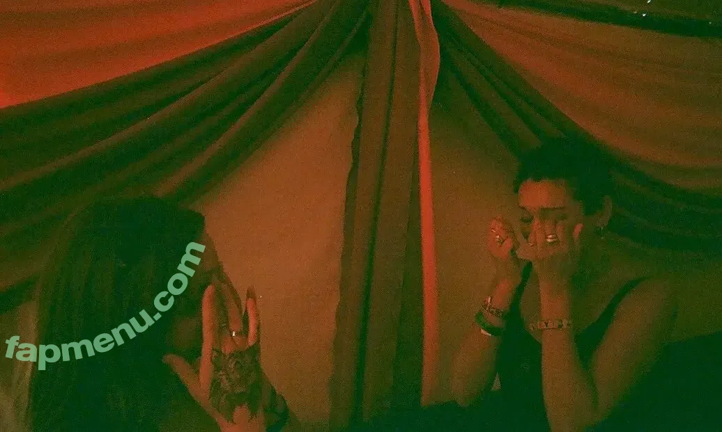 Tove Lo nude photo #0623 (cupfullofinsanity / tovelo)